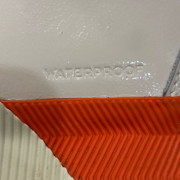 Sorel Women's Out N About III Classic Boot SIZE 7 Bleached Ceramic/ Orange - Picture 11 of 12